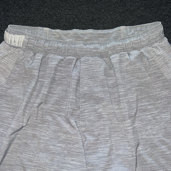 Lululemon Surge Shorts Lined - Picture 2 of 3